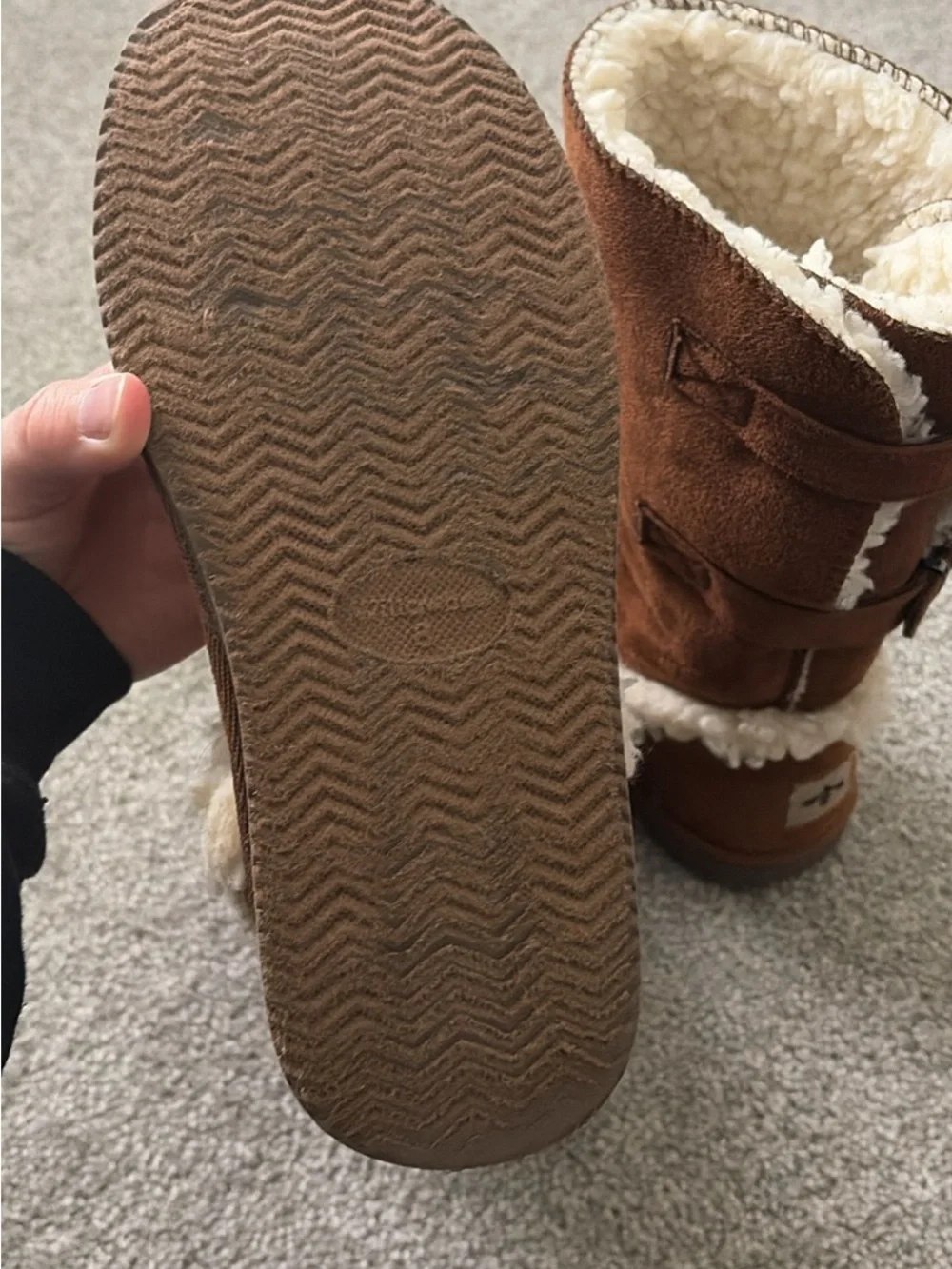 Honeylove Chestnut Brown Faux Suede Winter Boots with Cream Shearling